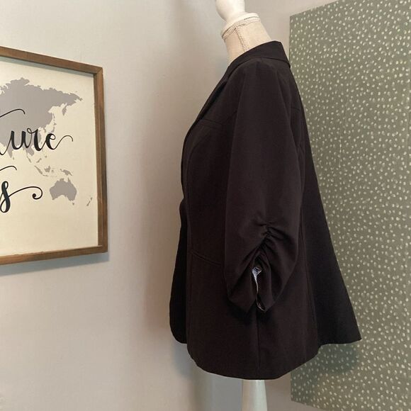 Torrid Black One Button 3/4 Sleeve Casual Business Blazer Size 1 - Picture 4 of 8